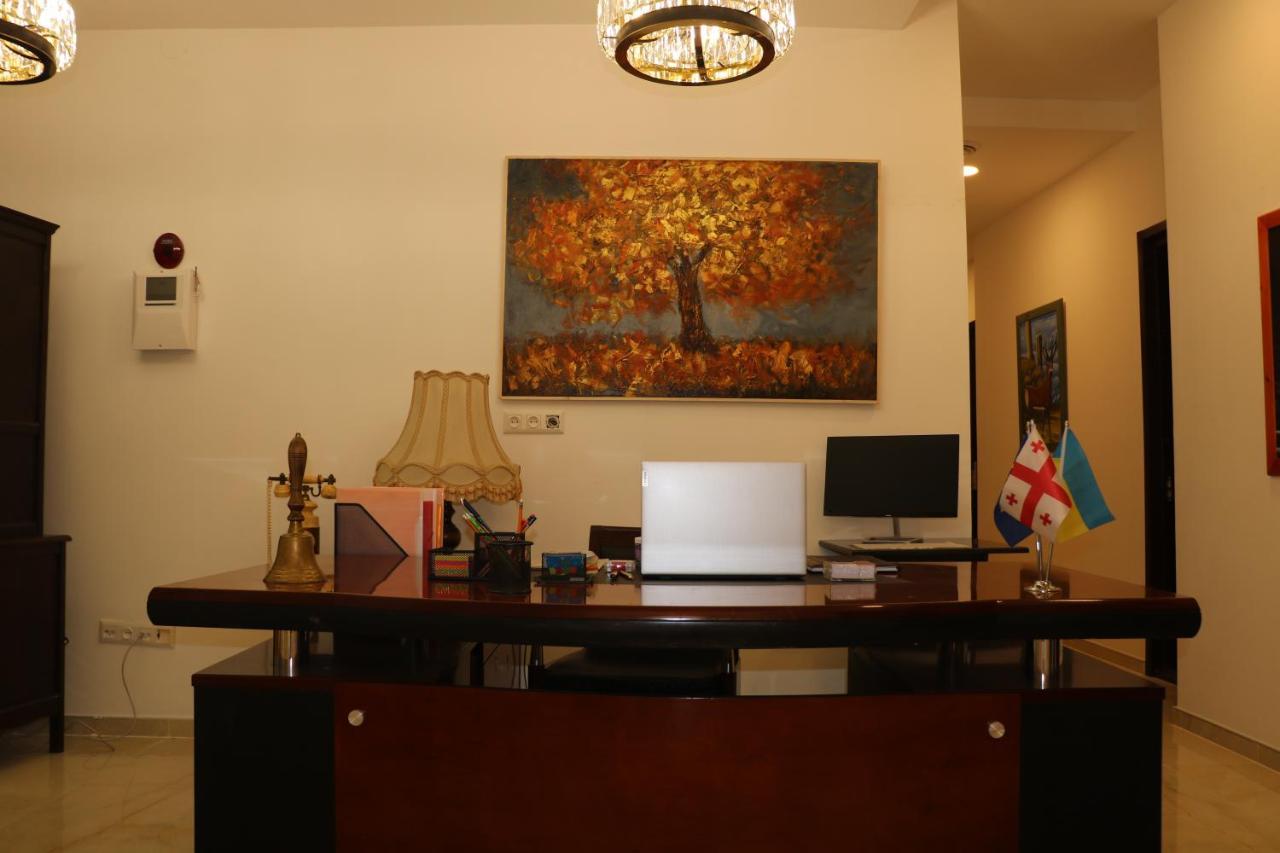Hotel Verdzi Kutaisi Luaran gambar