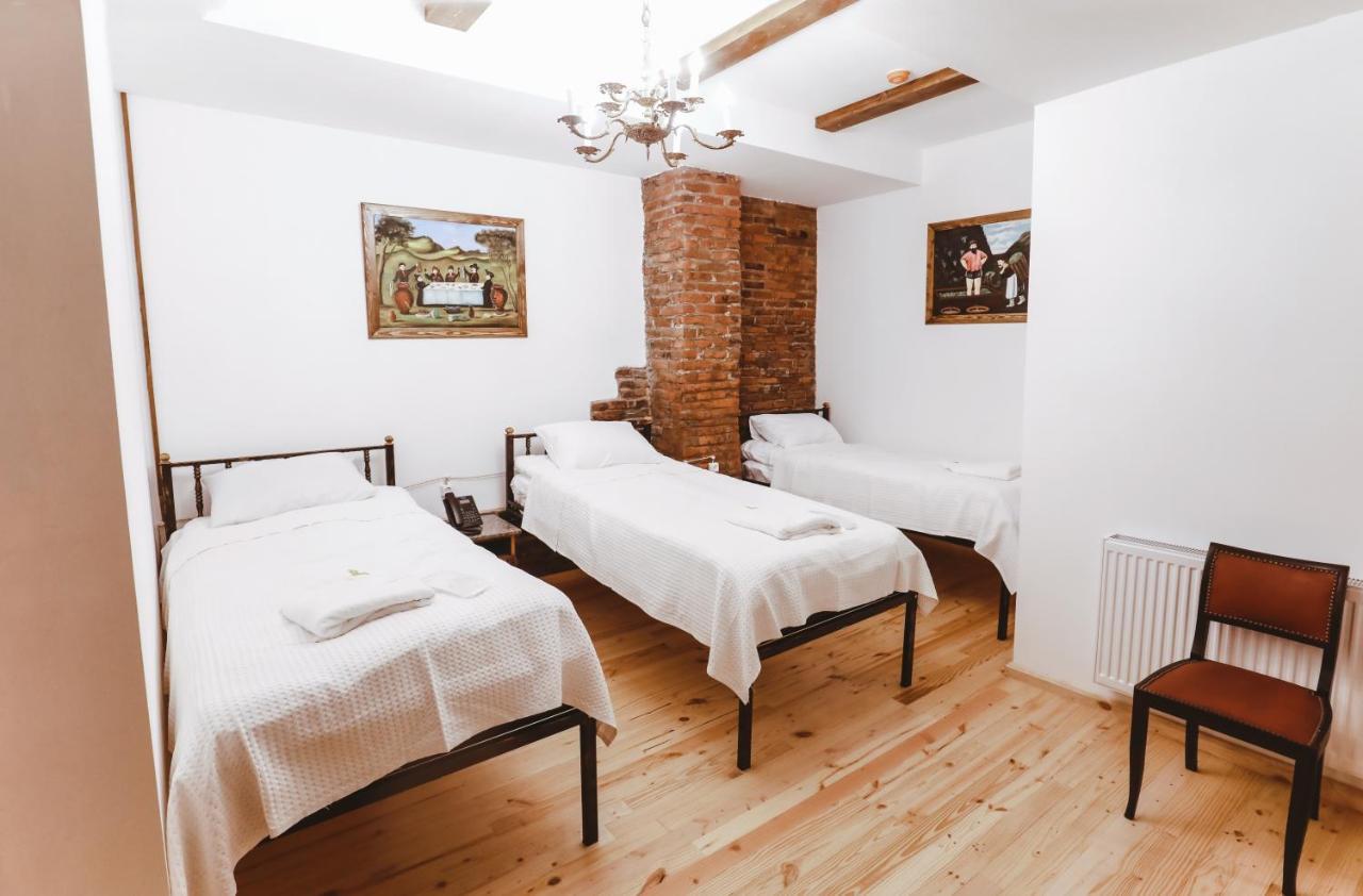 Hotel Verdzi Kutaisi Luaran gambar