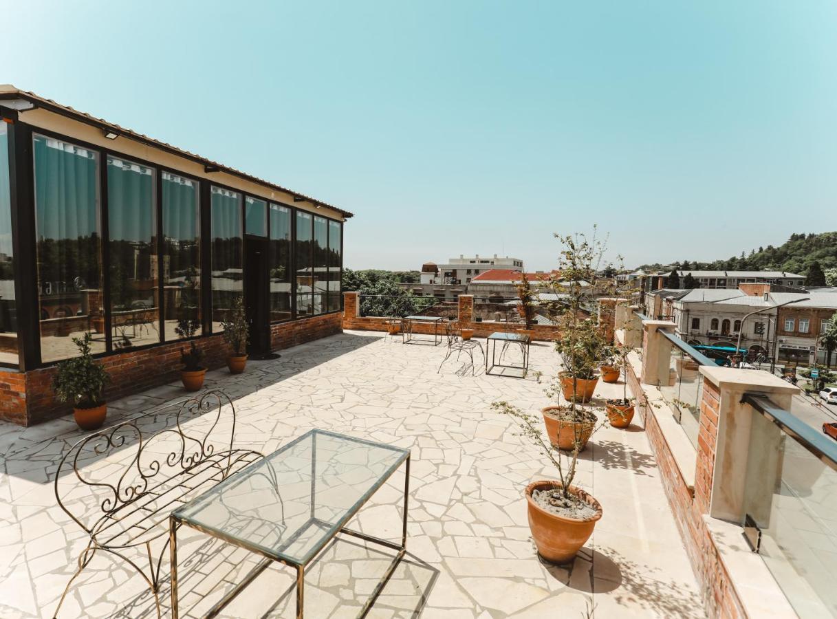 Hotel Verdzi Kutaisi Luaran gambar