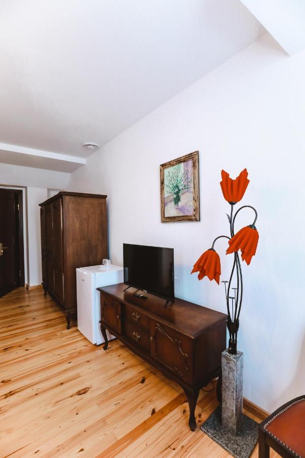 Hotel Verdzi Kutaisi Luaran gambar